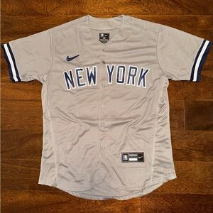 Aaron Judge #99 New York Yankees Road Gray Jersey Size Adult Medium